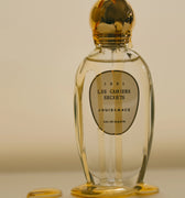 Jouissance Les Cahiers Secrets Eau de Parfum - Stèle