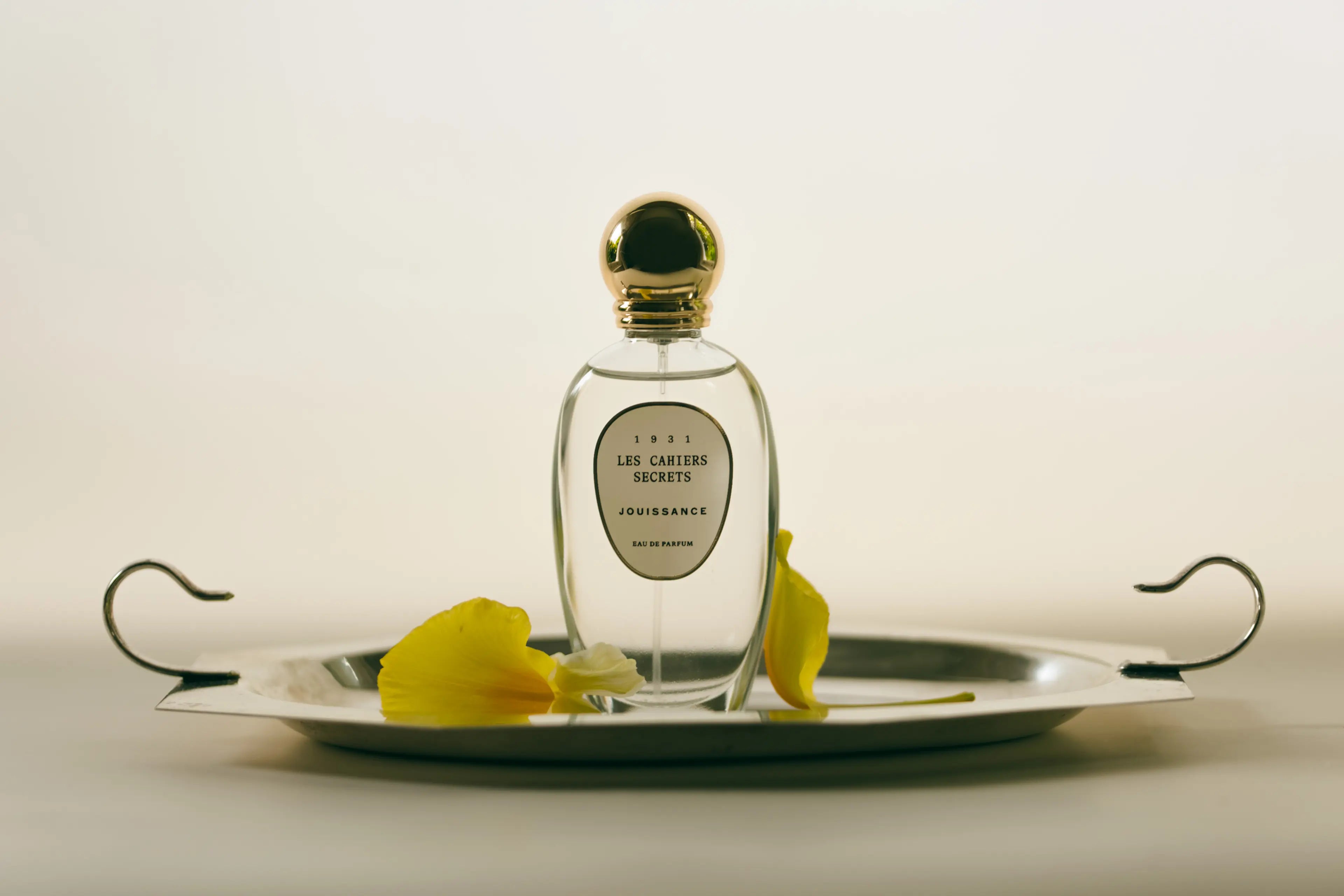 Jouissance Les Cahiers Secrets Eau de Parfum - Stèle