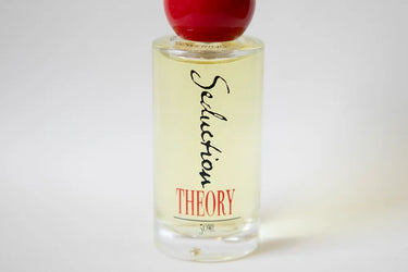 Universal Flowering Seduction Theory Eau de Parfum