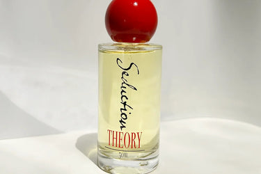 Universal Flowering Seduction Theory Eau de Parfum