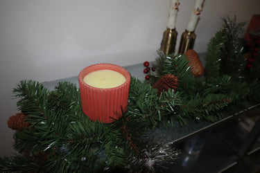 The Mantel Cinnamon Clove Holiday Edition Candle