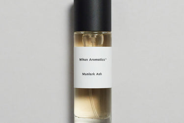 Mihan Aromatics™ Munlark Ash Parfum - Stèle