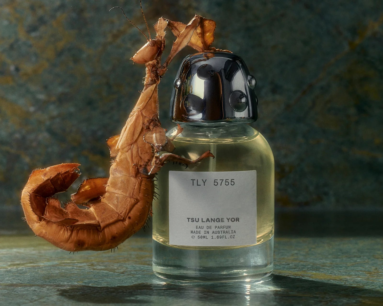 Tsu Lange Yor TLY 5755 Eau de Parfum - Stèle