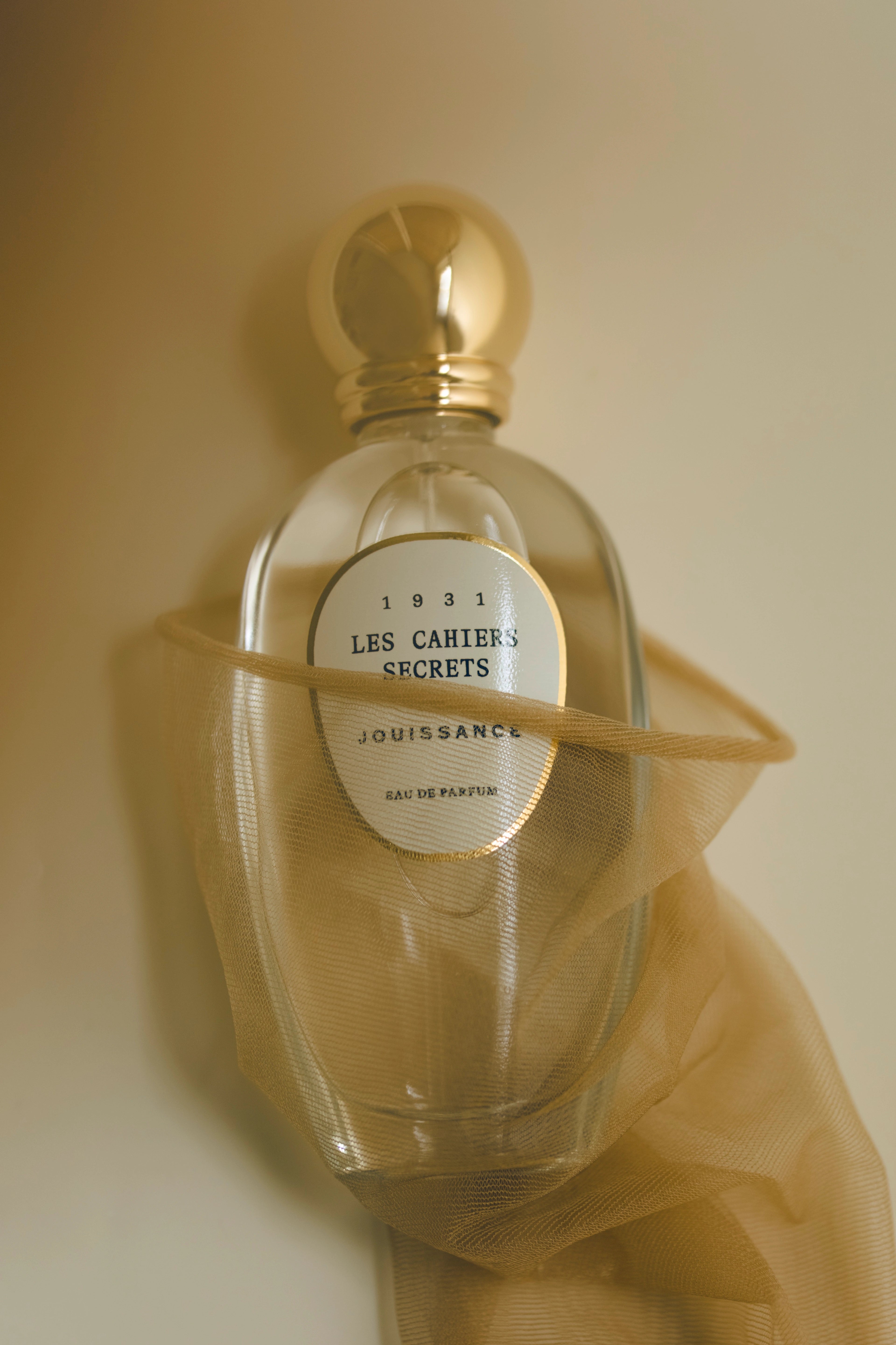 Jouissance Les Cahiers Secrets Eau de Parfum - Stèle